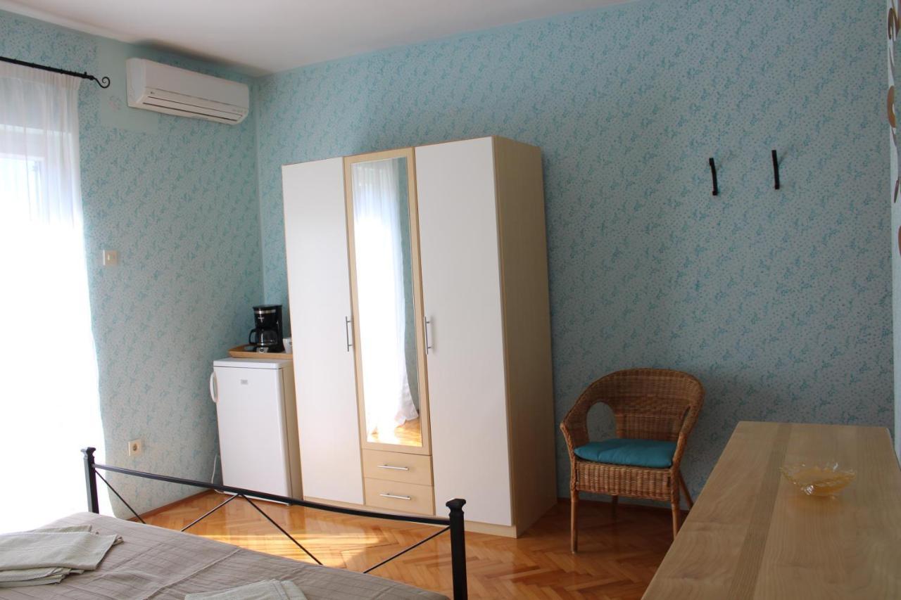 Mulini With Parking Apartment Rovinj