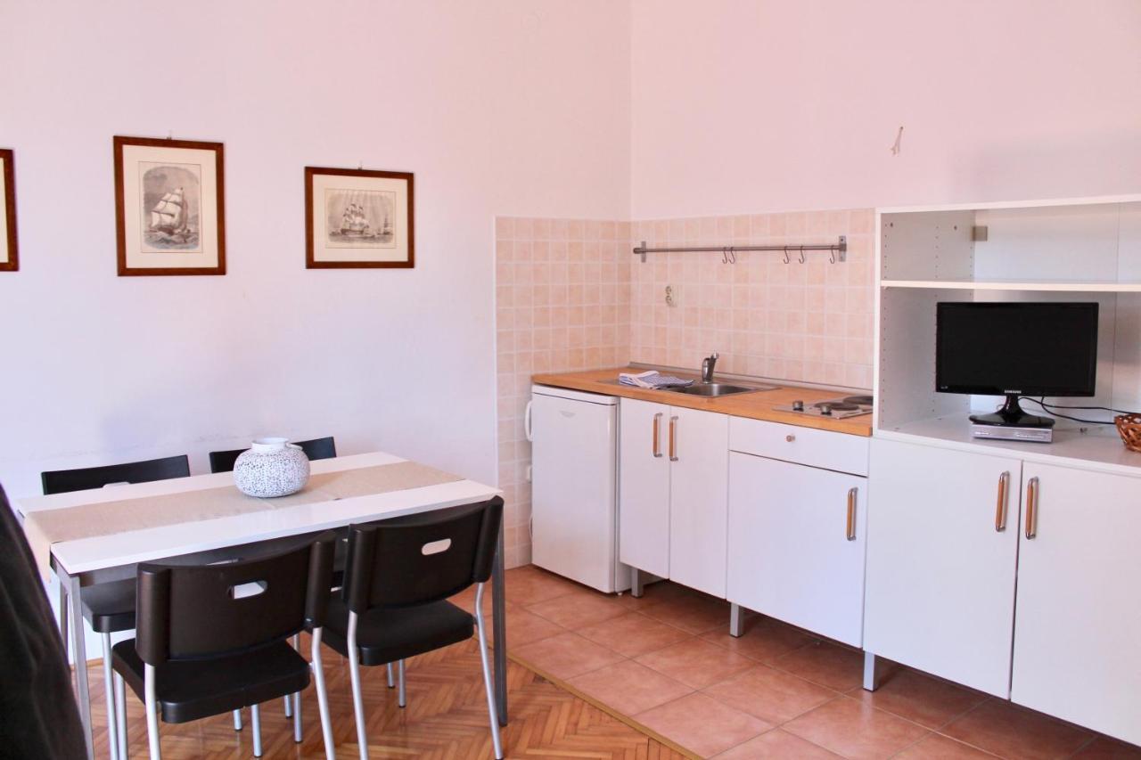 Mulini With Parking Apartment *