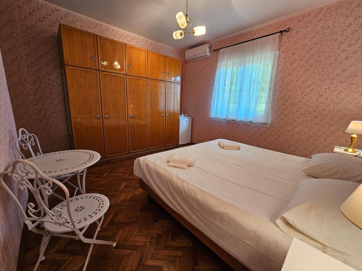 Mulini With Parking Apartment Rovinj